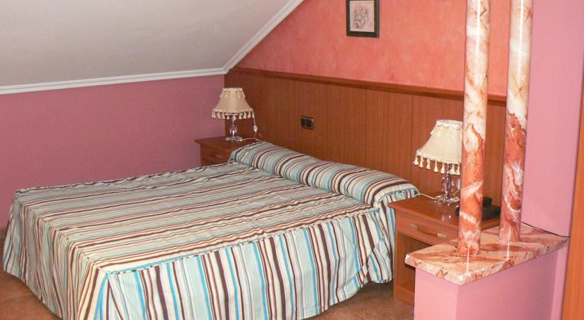 Hotel Real De Castilla Tordesillas Exterior photo