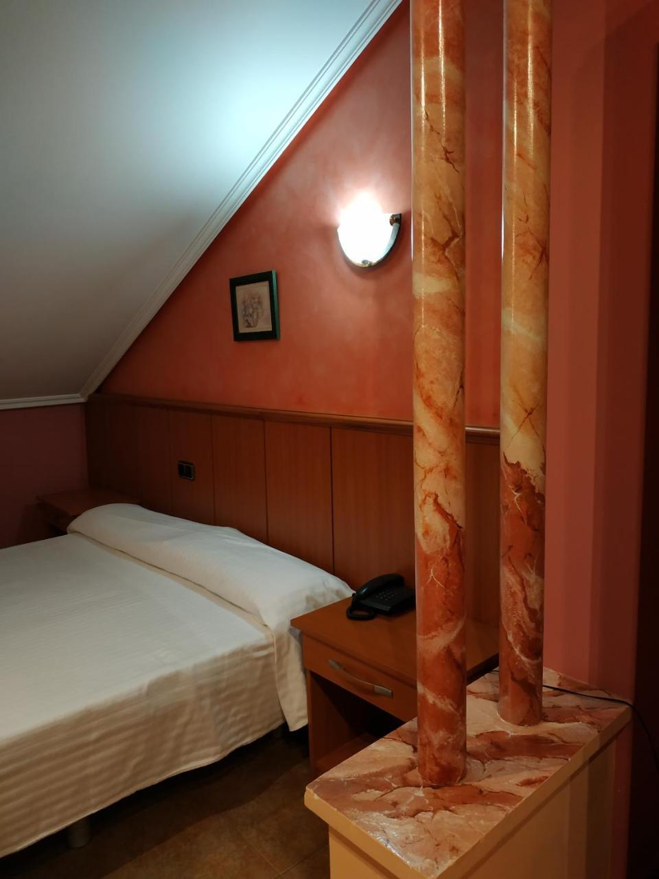 Hotel Real De Castilla Tordesillas Exterior photo