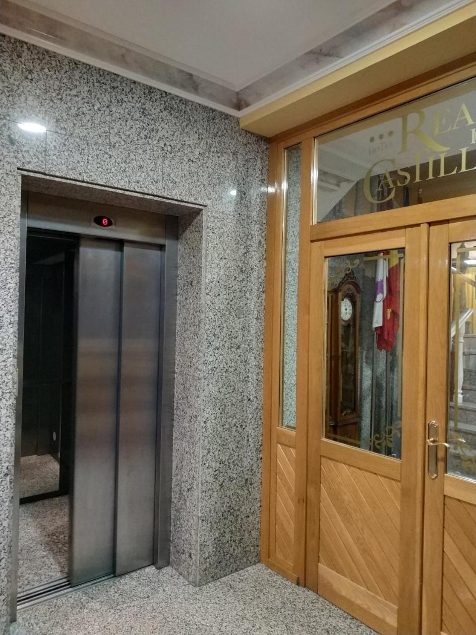 Hotel Real De Castilla Tordesillas Exterior photo